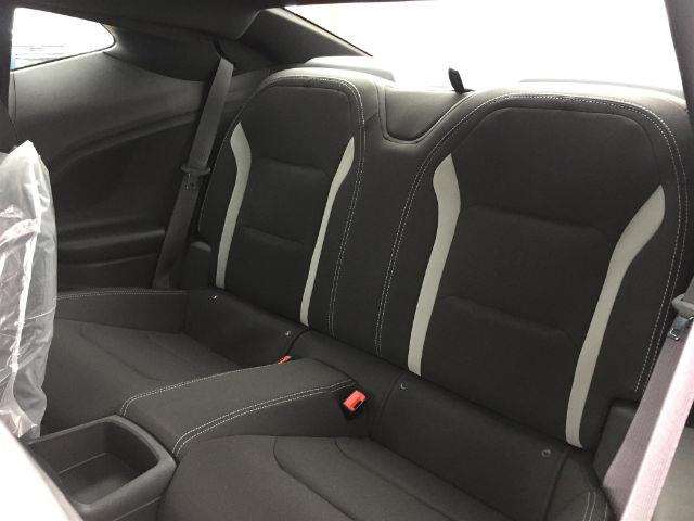 Chevrolet Camaro 2017 photo 10